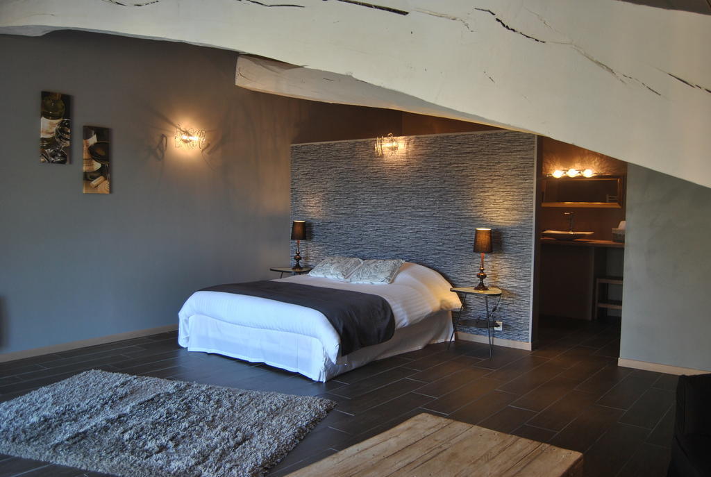 Bed & Breakfast La Grange De La Dupuise *